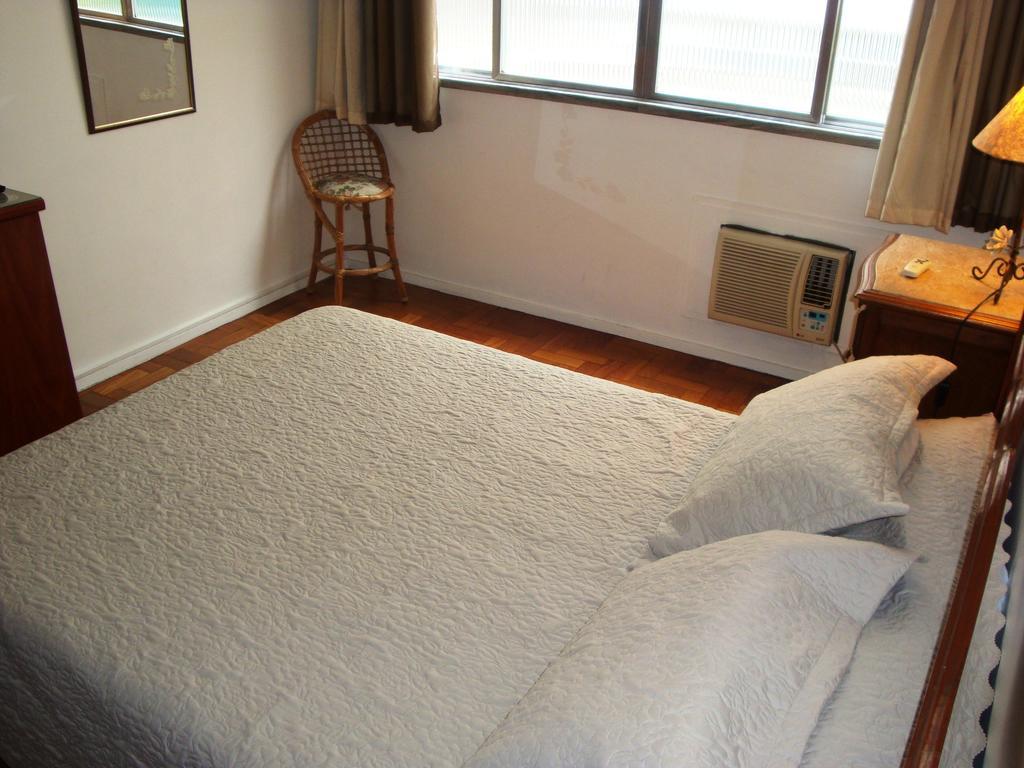 Figueiredo Magalhaes Apartment *